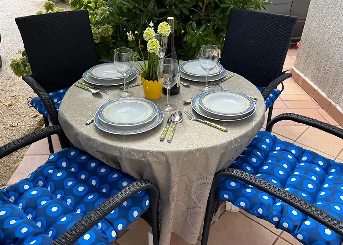 Apartman Jessica Krk Town