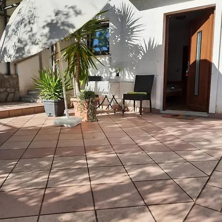 Apartment Jessica Krk Town
